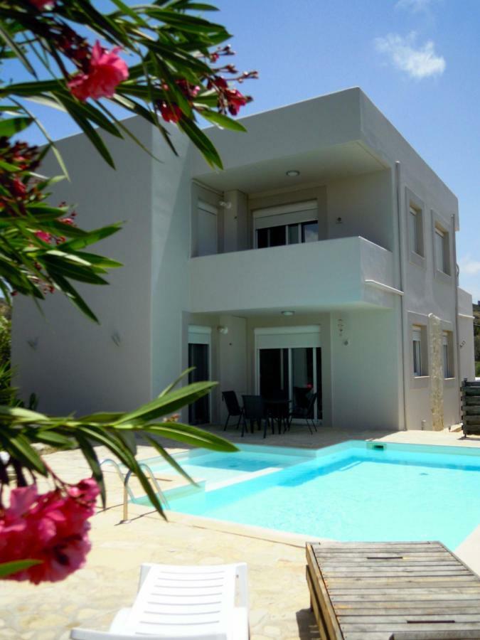 Apartment Petaloudes Kamilari