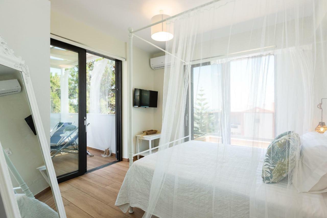 Nisos Villa, Pool & Heated Spawhirlpool, Walking To Beach, By Thinkvilla Villa *