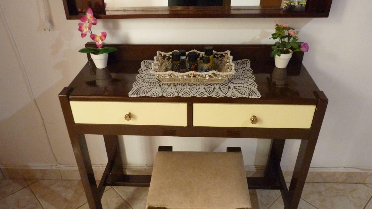 Gramvousa's Filoxenia Apartment Kissamos