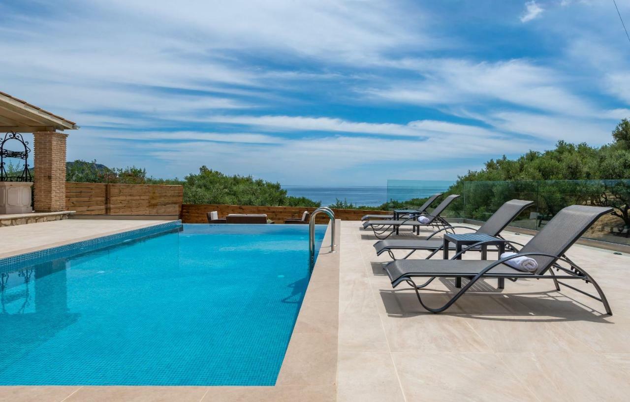 Villa Argastares Villas