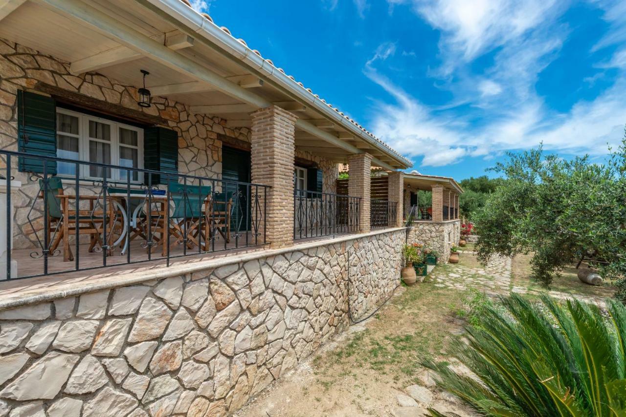 Argastares Villas