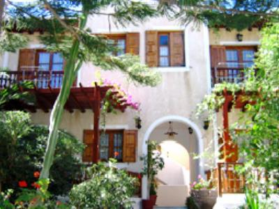 Dolphins Aparthotel