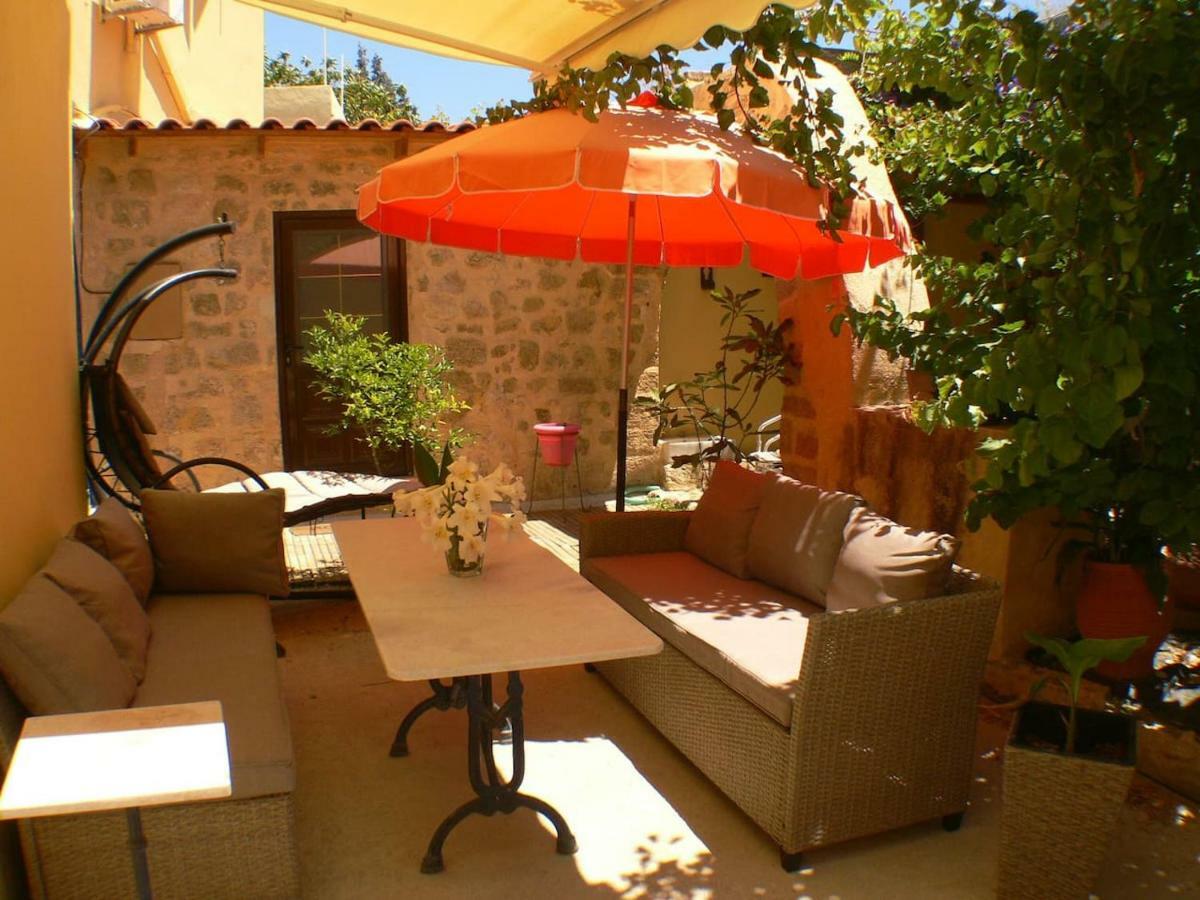 Casa De La Flora By Rhodes4vacation *