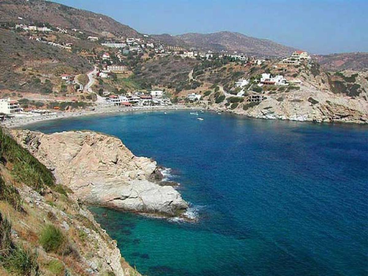 Renia Aparthotel
