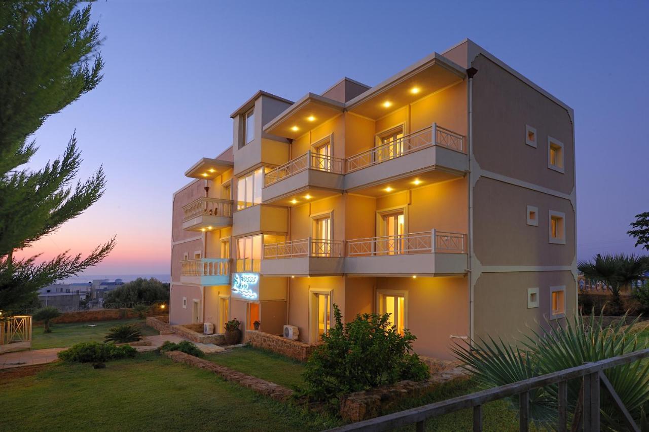Aparthotel Notos Heights & 3*