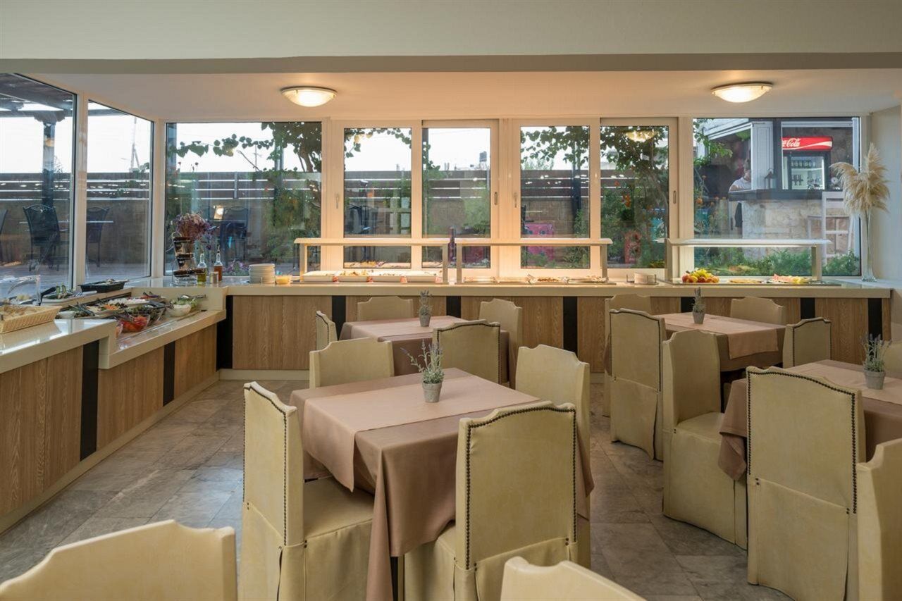 Hermes Hotel 3*