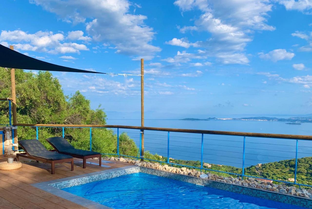 House Tanna: Corfiot Riviera With Sea Views Holiday home