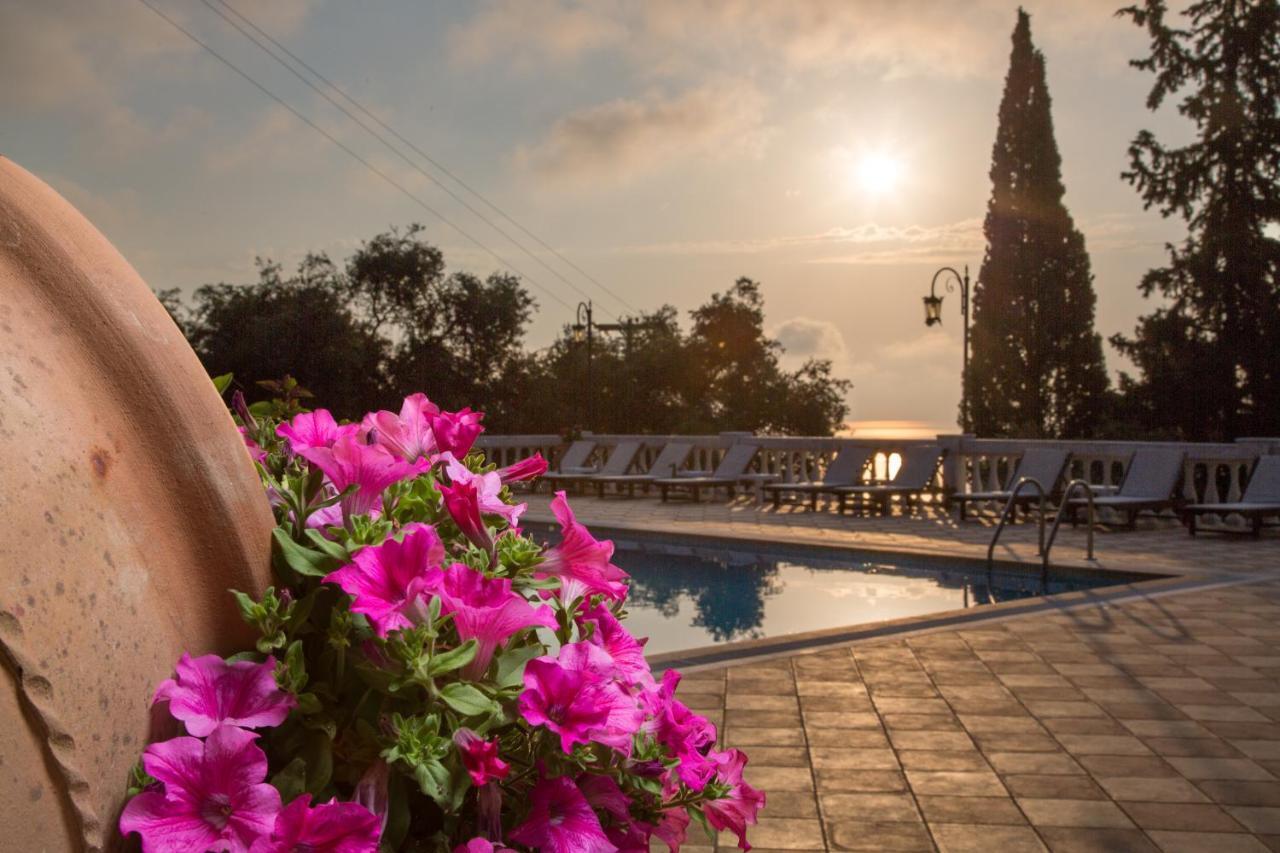 Niki Sunrise Apartment