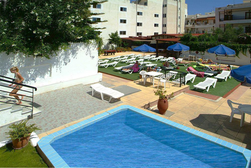 Sergios Hotel