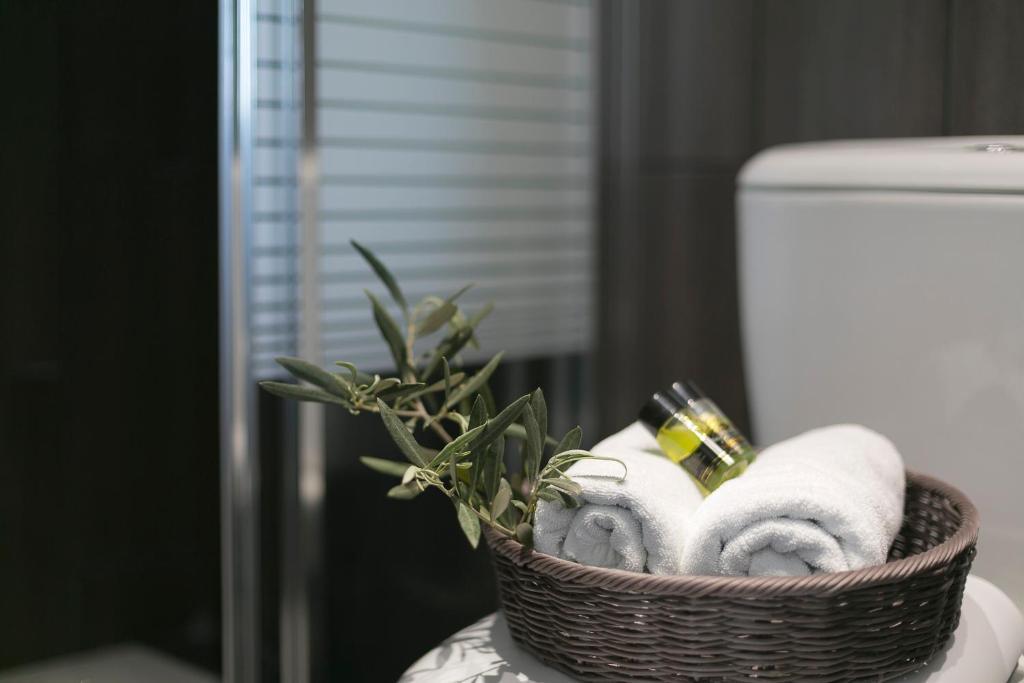 Avaton Hotel, Philian & Skiathos Town