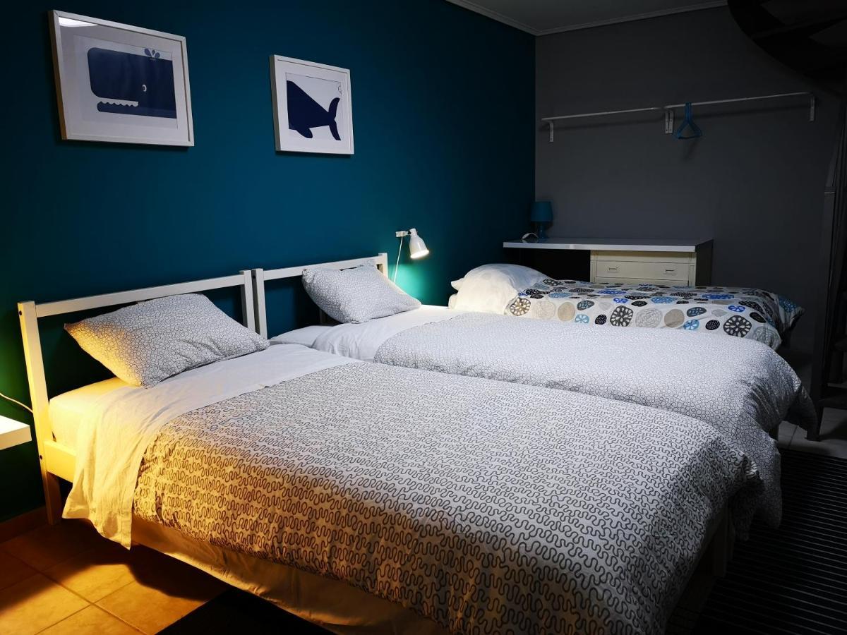 Apartment Athenian In Agia Paraskevi, Next To 