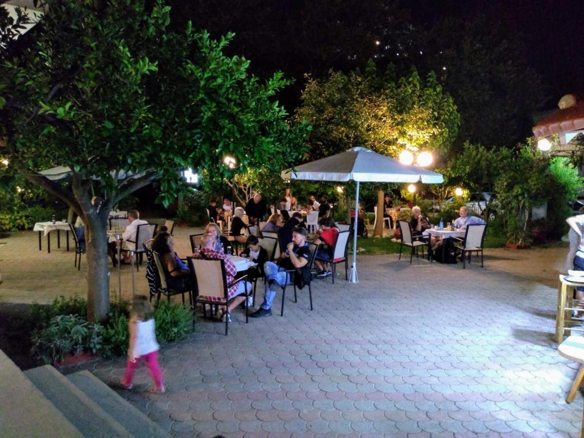 Des Roses Hotel Platanias (Thessaly)