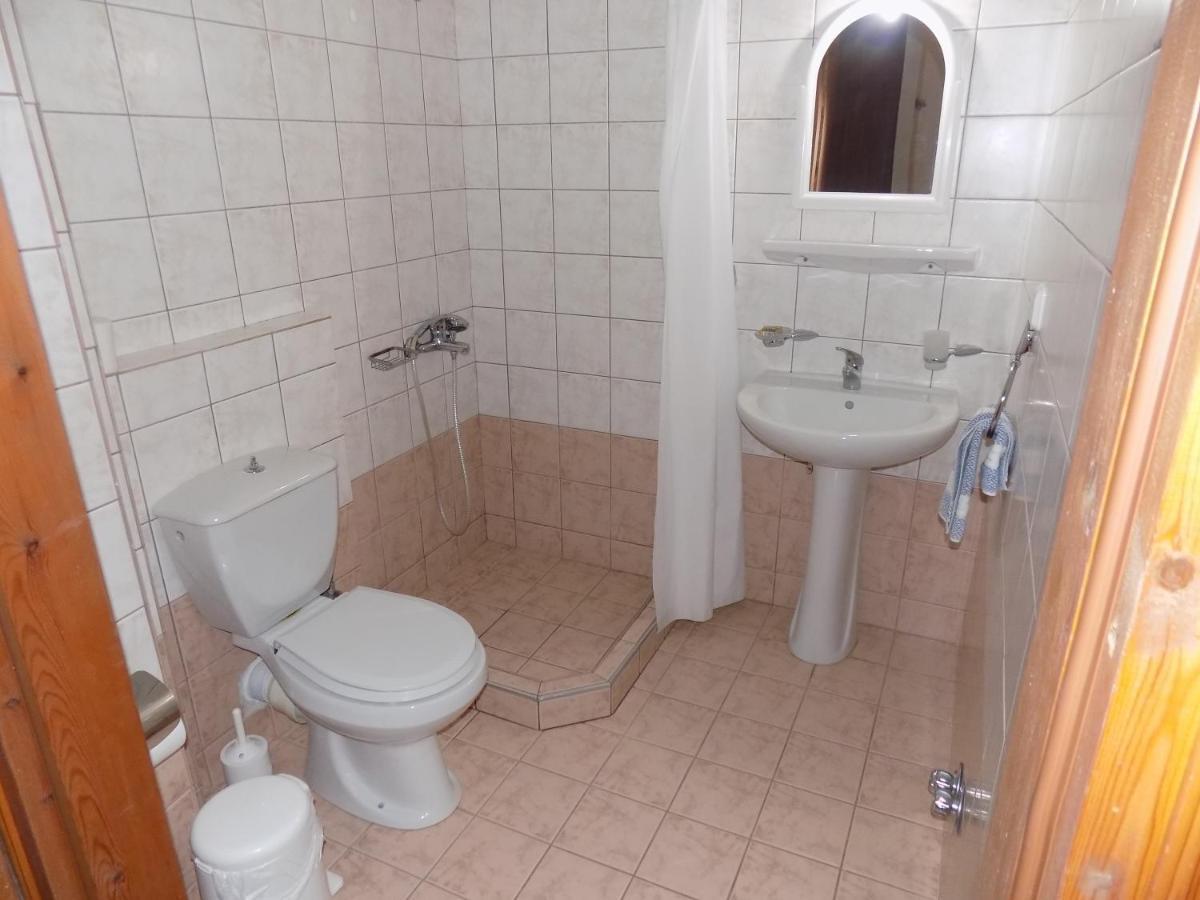 Des Roses Hotel Platanias (Thessaly)