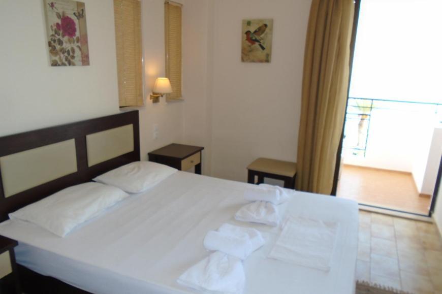 Hotel Triton 3*