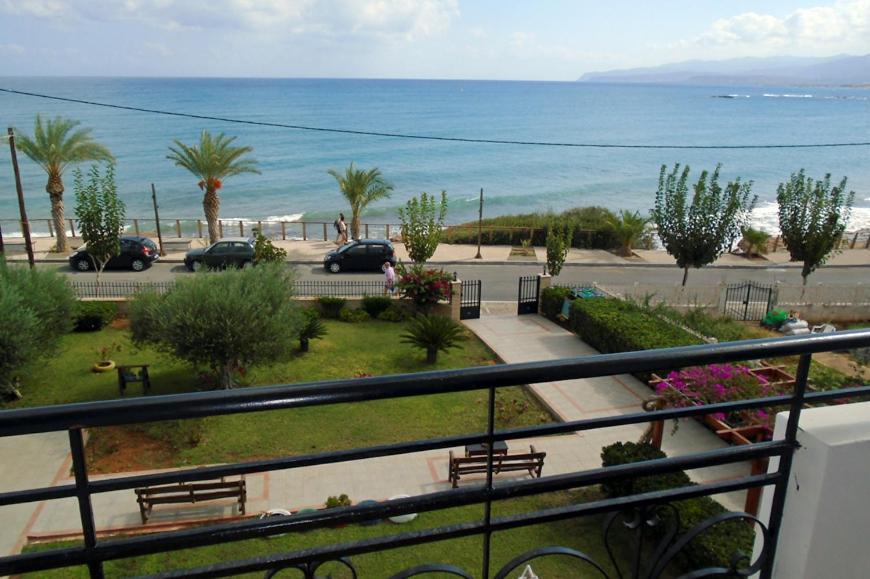 Triton Hotel