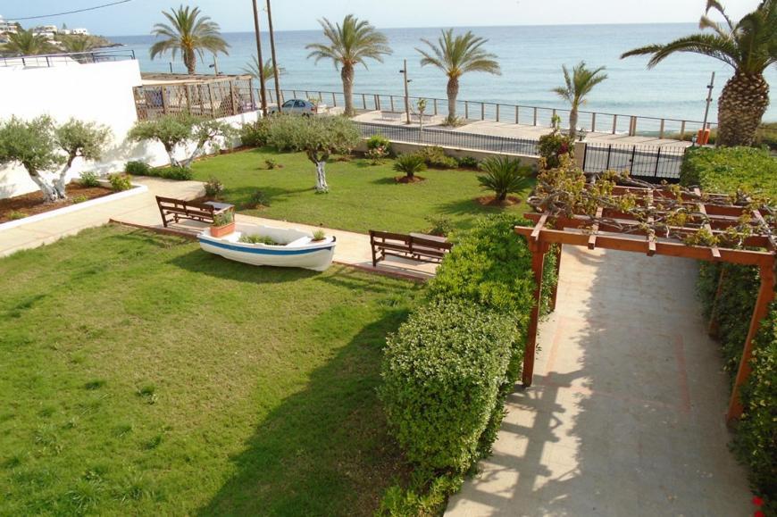 Hotel Triton 3*