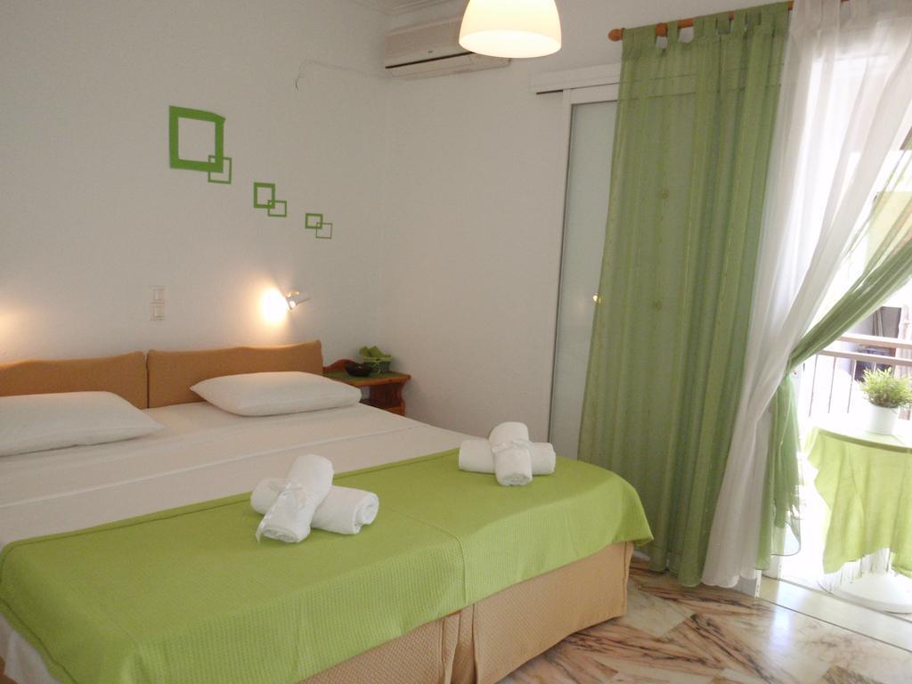 Filoxenia * Skiathos Town