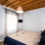Filoxenia Apartments
