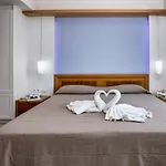 Mary Hotel & Mary Royal Suites