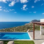 Villa Sea-Esta, Adults Only
