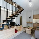 Andrew\'S Luxury Residence