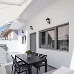 Villagio House