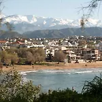Golden Beach Hill Apartments