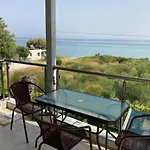 Yiannis Rania Apartments