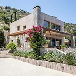 Villa Octo