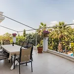 Villa Elena