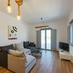 Cycladic Breeze Villa With Private Pool