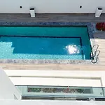 New Modern Deluxe Apartment In Kallithea