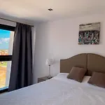 New Modern Deluxe Apartment In Kallithea