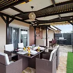 Nikos Dimitra Luxury Home By Apokoronas-Villas