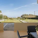 Yiannis Apartments