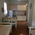 Kiki Apartments