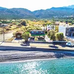 Terrazeus - Stone House Beachfront 1