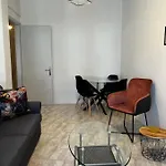 Zeusplace Newwave Deluxe Apartment