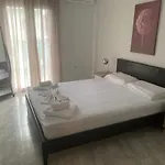 Zeusplace Newwave Deluxe Apartment