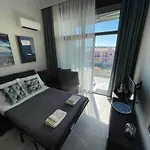 Callisto Luxury Suite