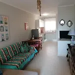 Greca Mare-Traditional Greek Boutique Apt.