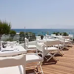 Dimitra Beach Hotel & Suites