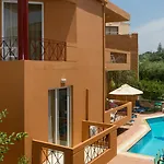 Hotel Elotia