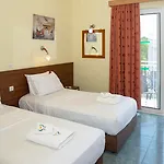 Alia Luxury Suites And Spa