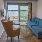 Zinozis Beach Apartments