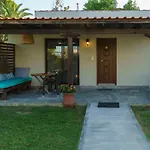 Zinozis Beach Apartments