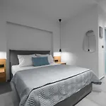 Rothos Luxury