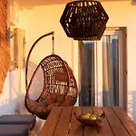 Kalanan Luxury Apartment