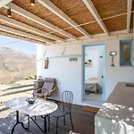 Foivos Suite At Serifos