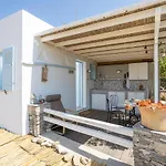 Foivos Suite At Serifos